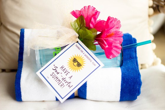 Honey Bear Lane: Let’s Decorate Your Home with DIY Decorating Projects